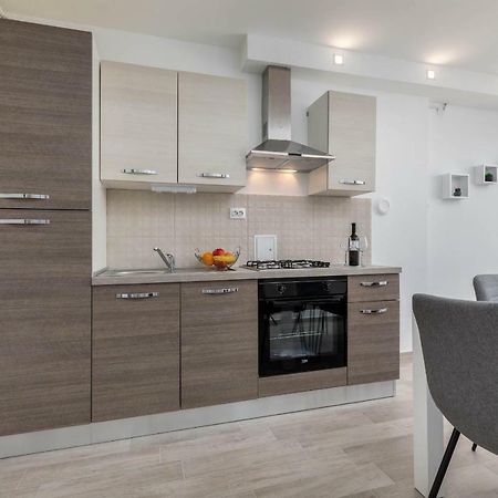 Apartment Sole Pula Eksteriør billede