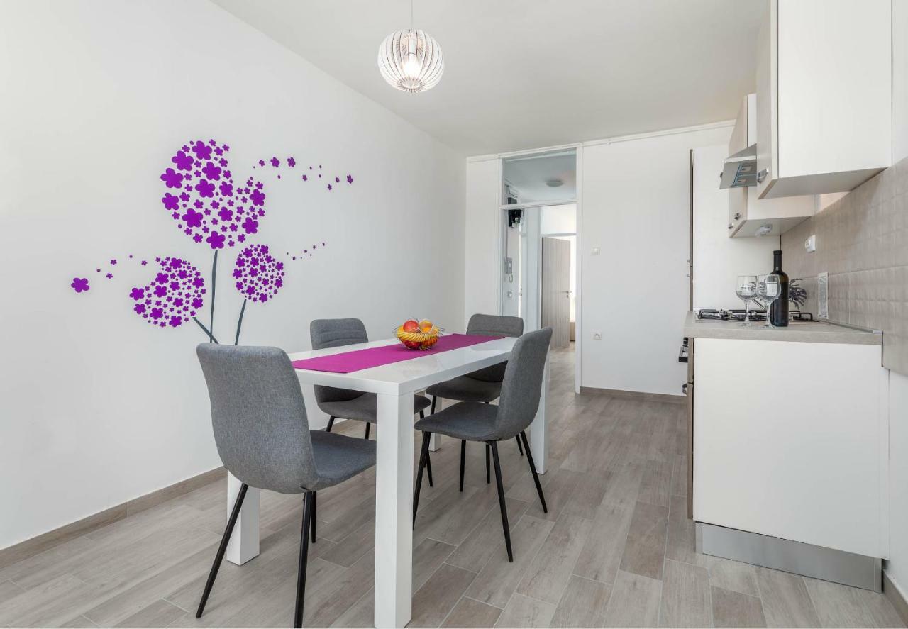Apartment Sole Pula Eksteriør billede