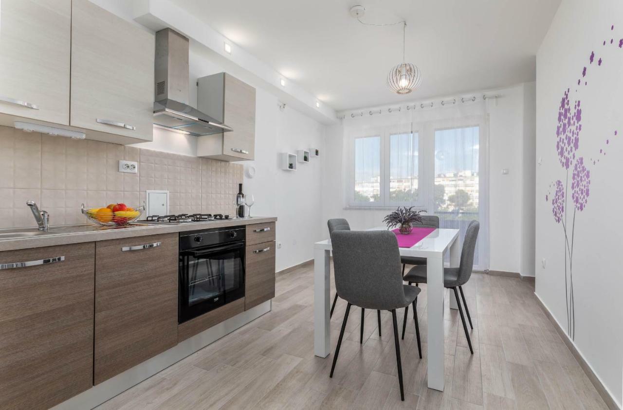 Apartment Sole Pula Eksteriør billede